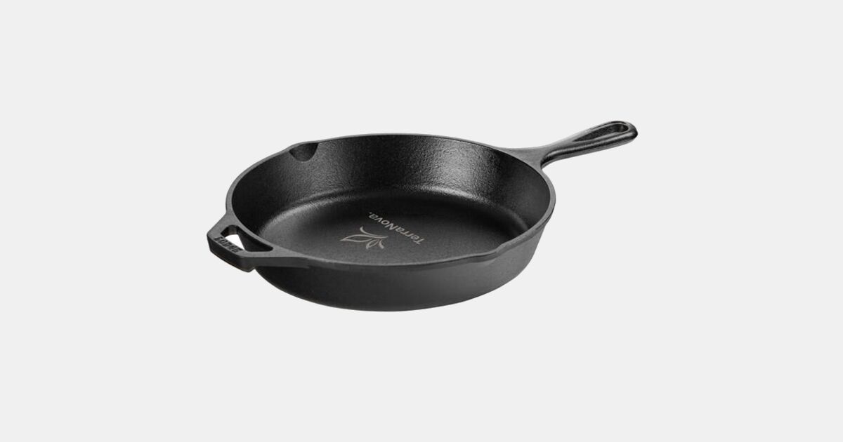 Lodge 12'' Boy Scout Cast Iron Skillet